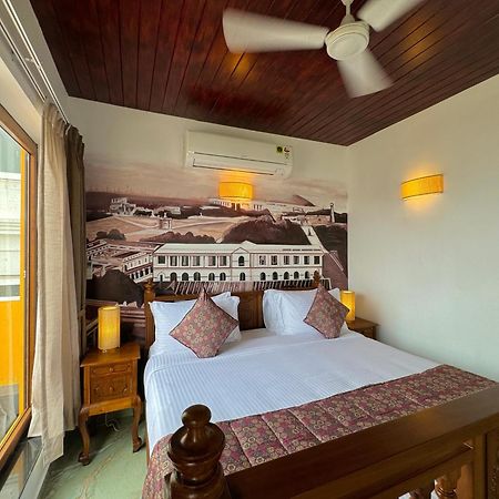 La Plage Seaview Suites Puduččéri Exteriér fotografie