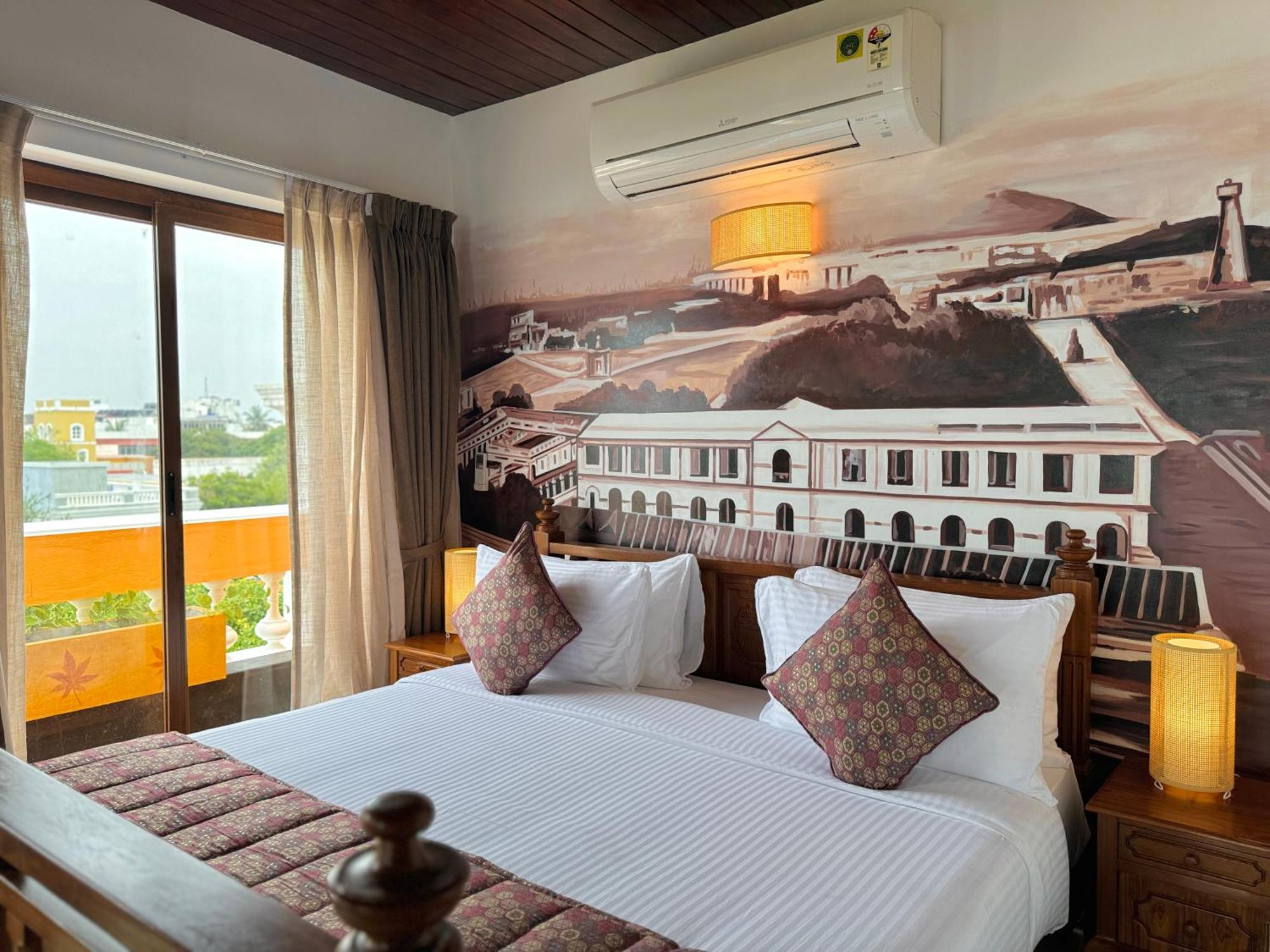 La Plage Seaview Suites Puduččéri Exteriér fotografie
