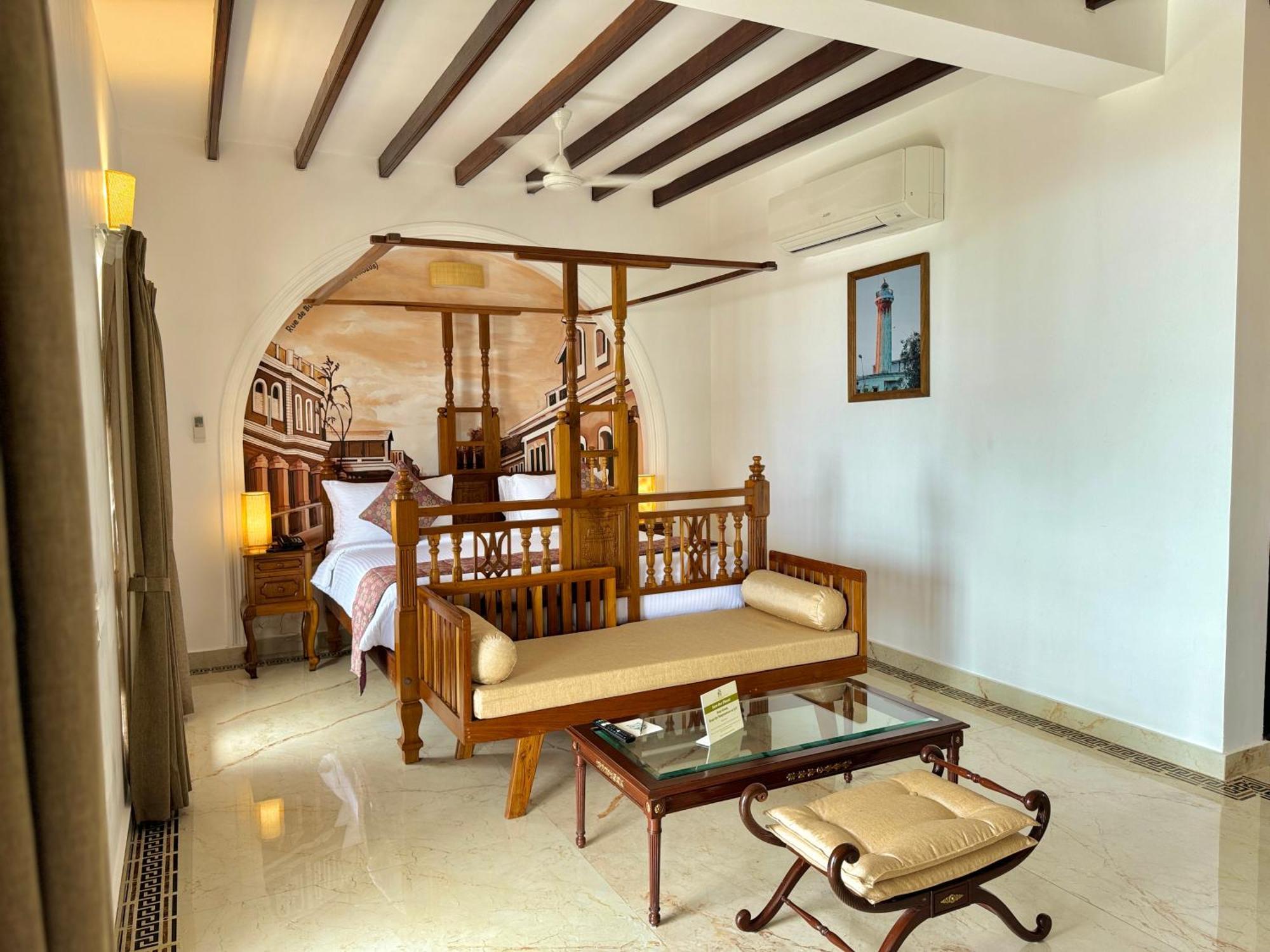 La Plage Seaview Suites Puduččéri Exteriér fotografie