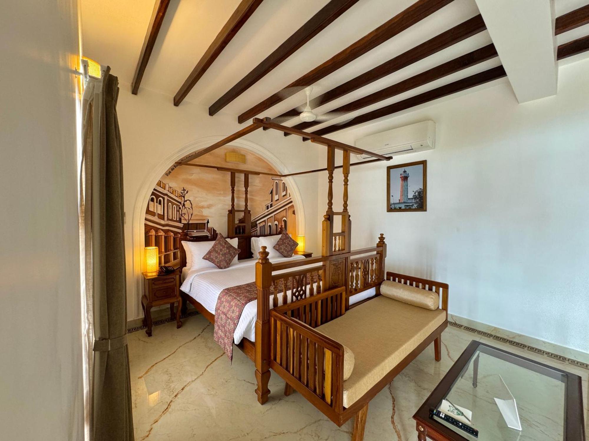 La Plage Seaview Suites Puduččéri Exteriér fotografie