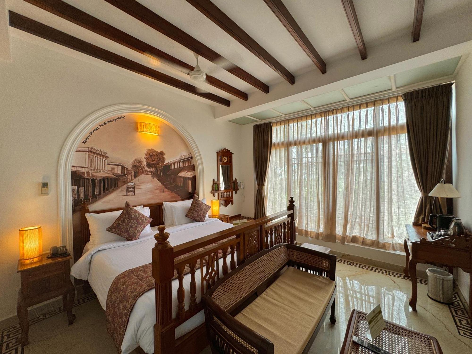 La Plage Seaview Suites Puduččéri Exteriér fotografie