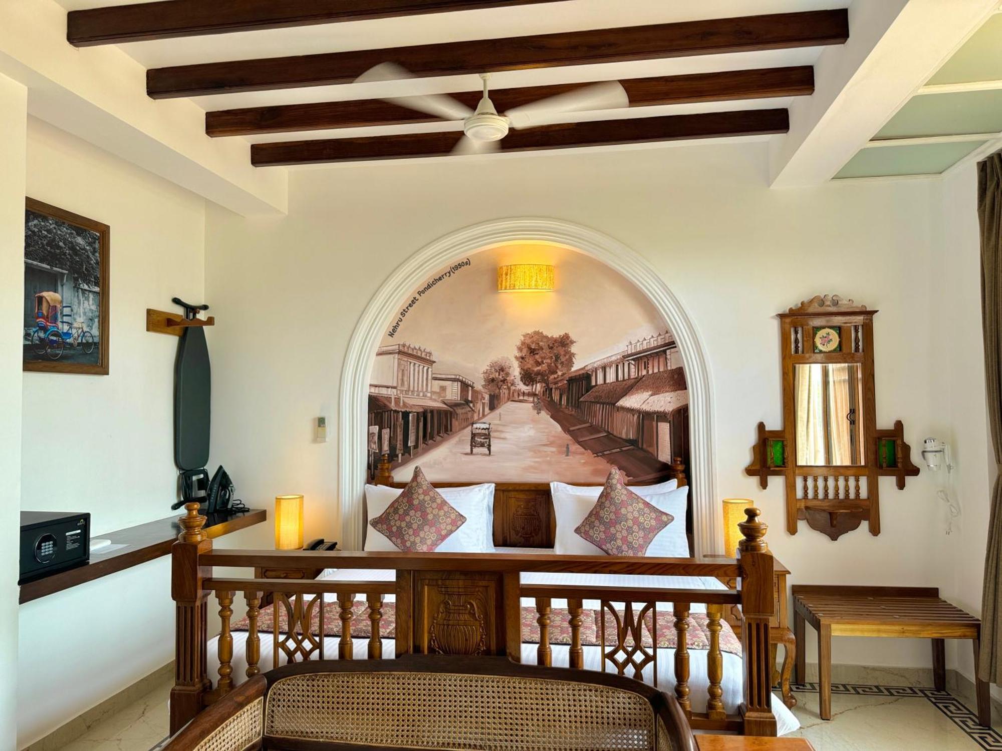 La Plage Seaview Suites Puduččéri Exteriér fotografie
