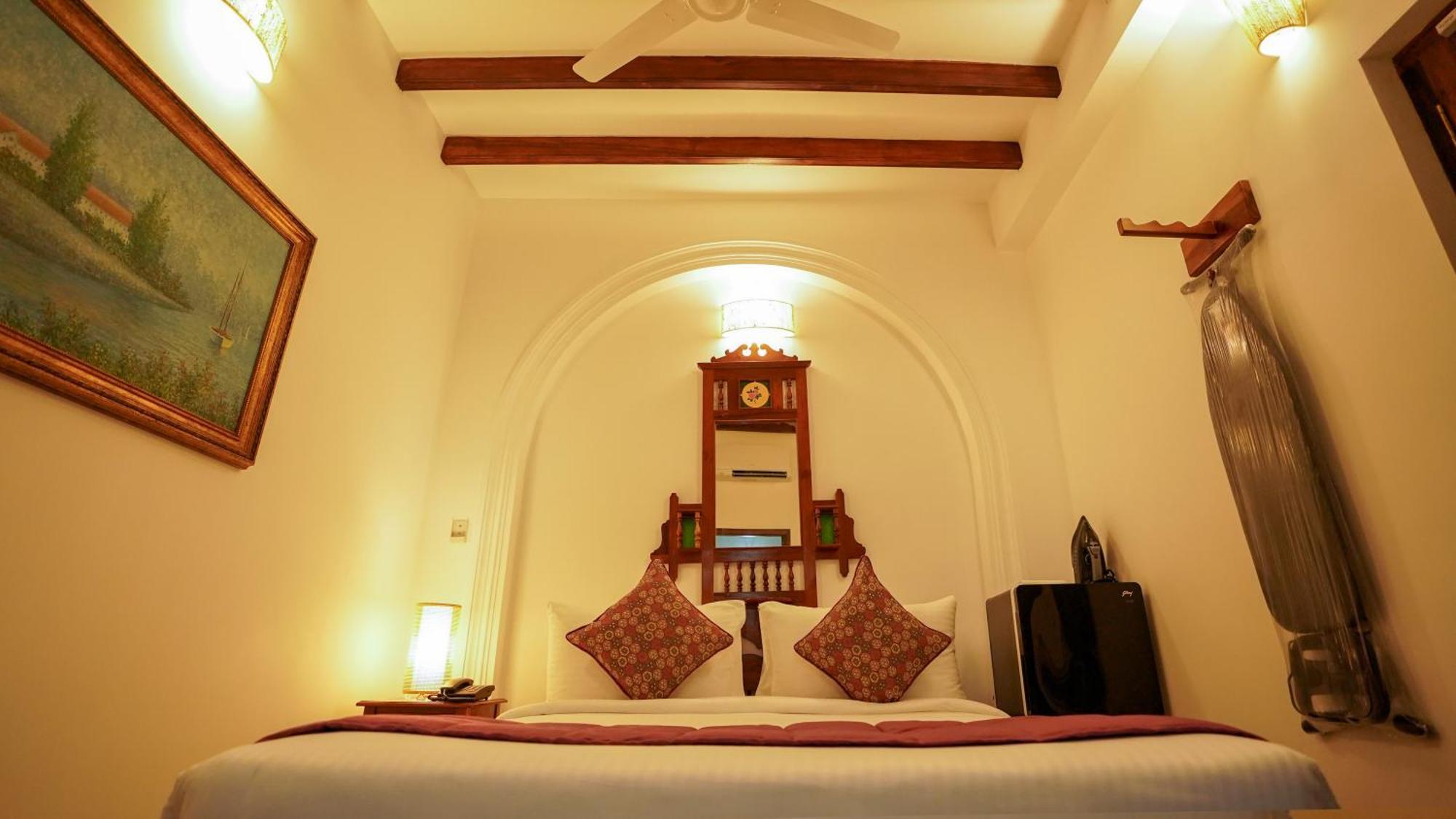 La Plage Seaview Suites Puduččéri Exteriér fotografie